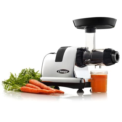 omega juicers mm900.